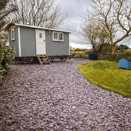 Luxury Shepherd'S Hut On Flower Farm With Outdoor Bath In Mid Cornwall Truro Ngoại thất bức ảnh